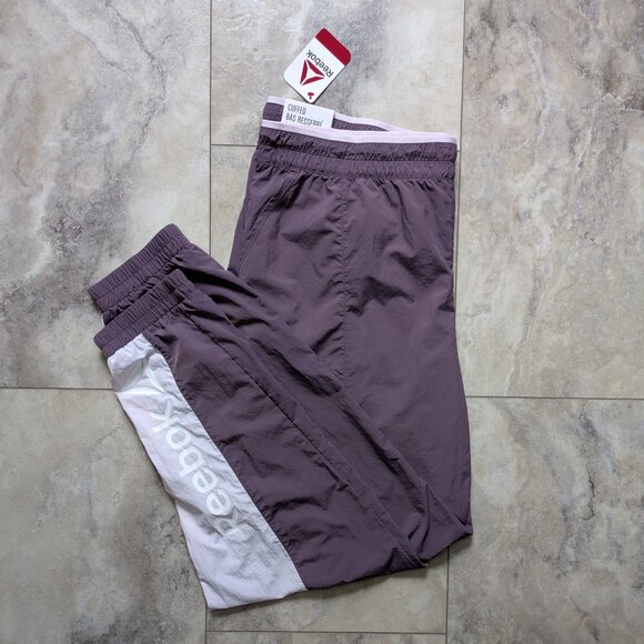 NEW Reebok Track Pants (size XL) - Picture 3 of 10